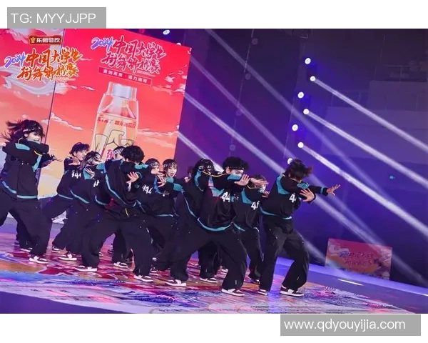 武汉街舞队的奋斗与蜕变:一段激情与梦想交织的街舞纪实之旅 武汉街舞队的奋斗与蜕变:一段激情与梦想交织的街舞纪实之旅