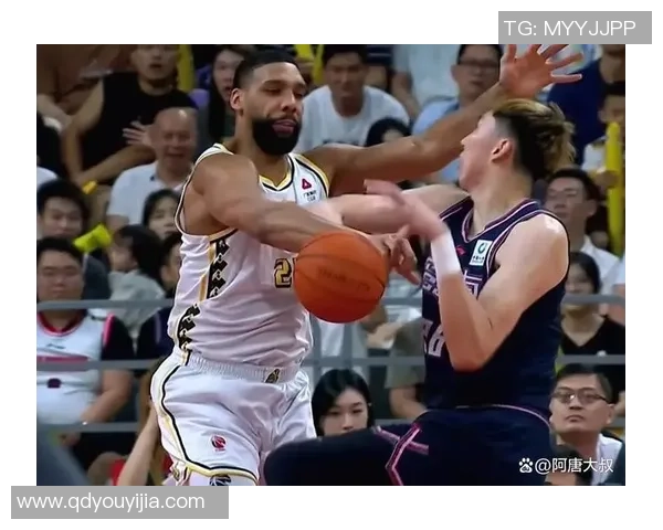 2017年1月4日CBA精彩对决山东队迎战广厦队全场回顾与分析